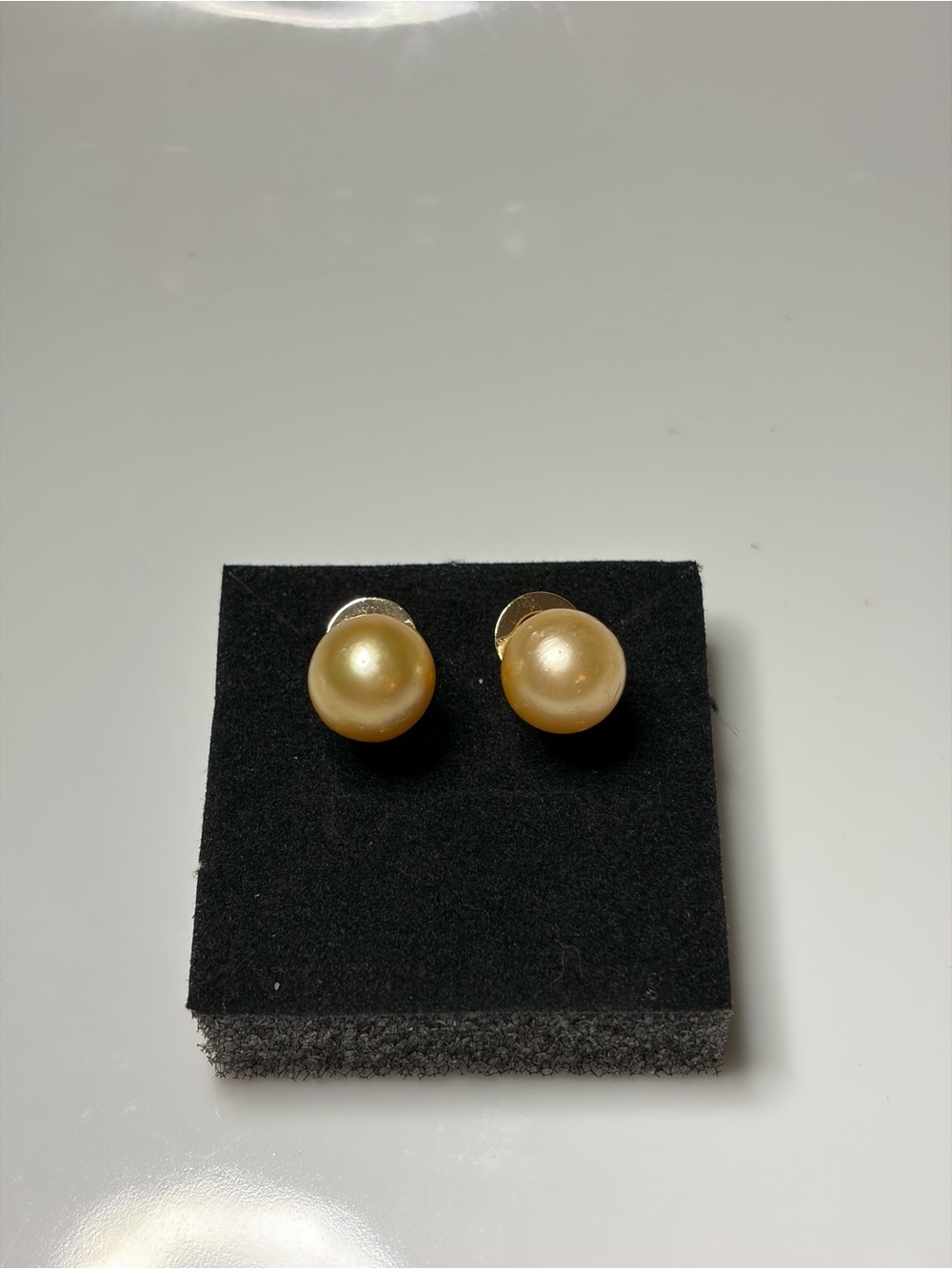 South Sea Pearl Stud Earrings Champagne- Gold plated 11mm